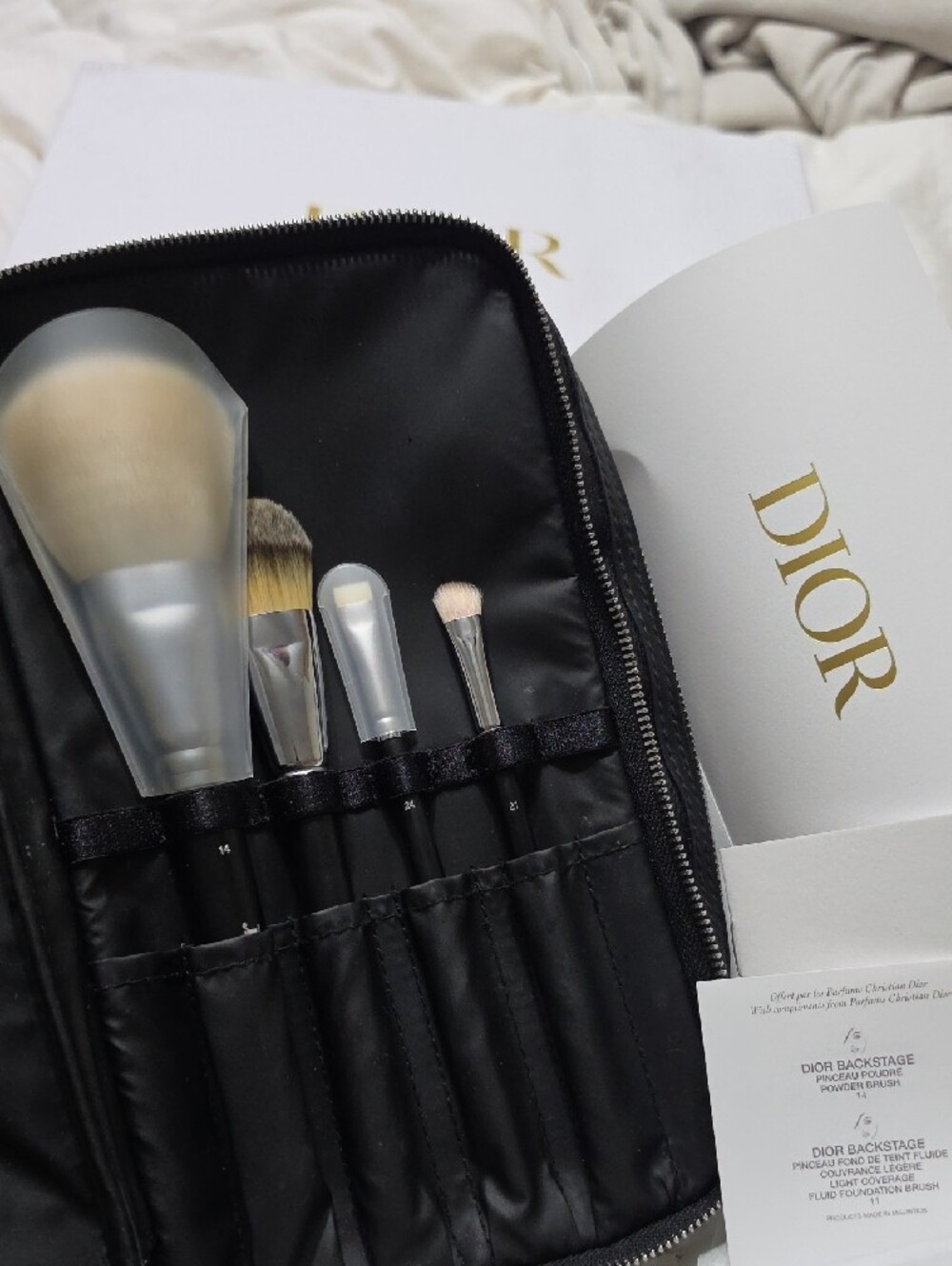 Dior Backstage Makeup Brush Set With Case - Picture 6 of 8